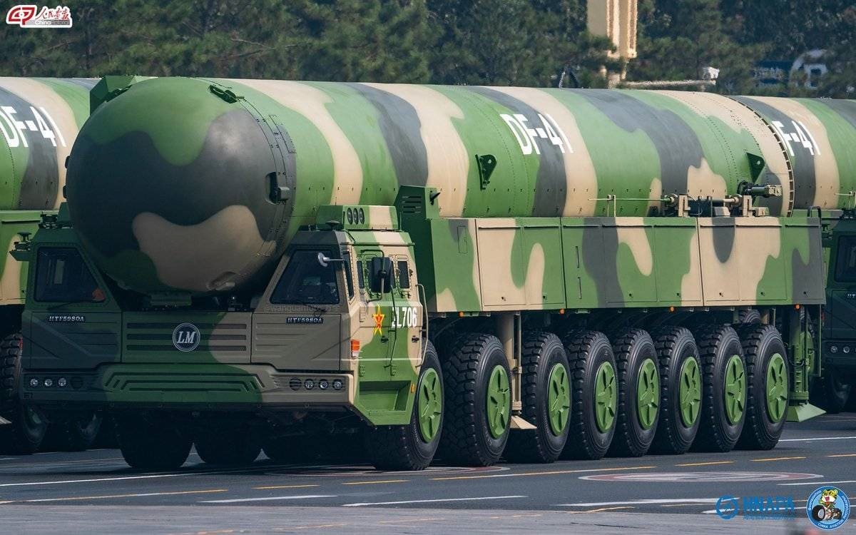 China-Nuclear-Missiles.jpg