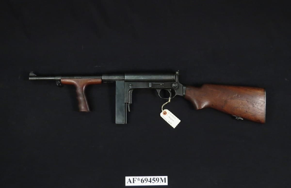 M42 Submachine Gun
