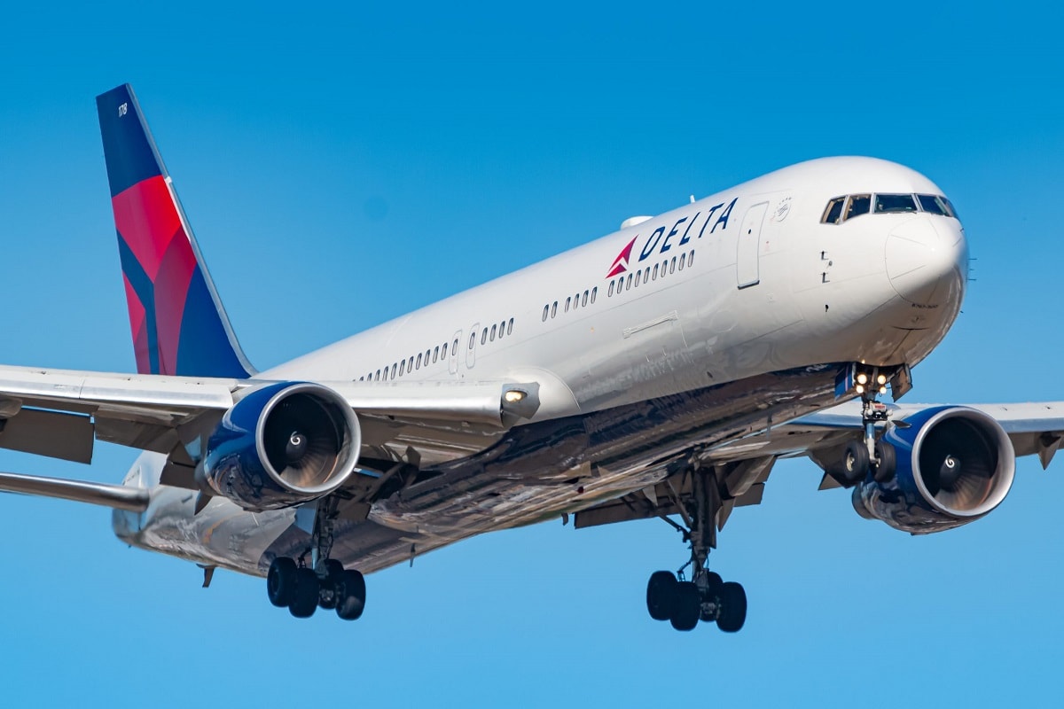 Your Vacation Just Got Cheaper: Air Travel Prices Are Dropping