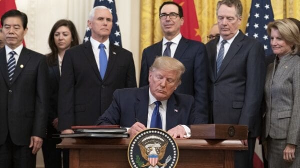 Trump Signs Phase One Trade Deal