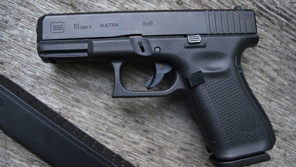 Glock 19