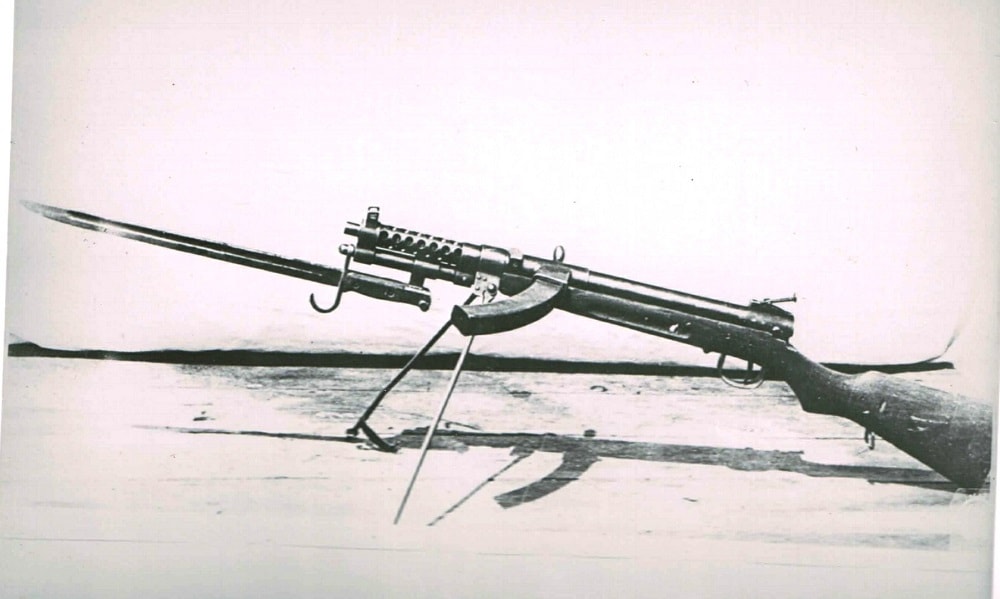 Type 100