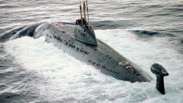 An aerial port quarter view of the Russian Northern Fleet VICTOR III class nuclear-powered attack submarine underway on the surface. (Exact date unknown)