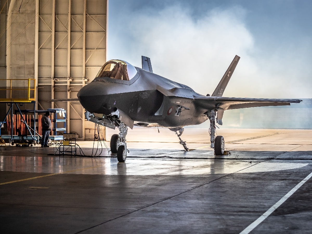The U.S. Military's New 6th Generation Stealth Fighter Could Fire