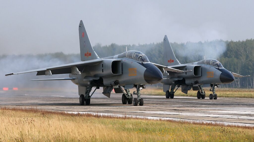 China’s New JH-7A ‘Flying Leopard’ Supersonic Fighter-Bomber Is a ...