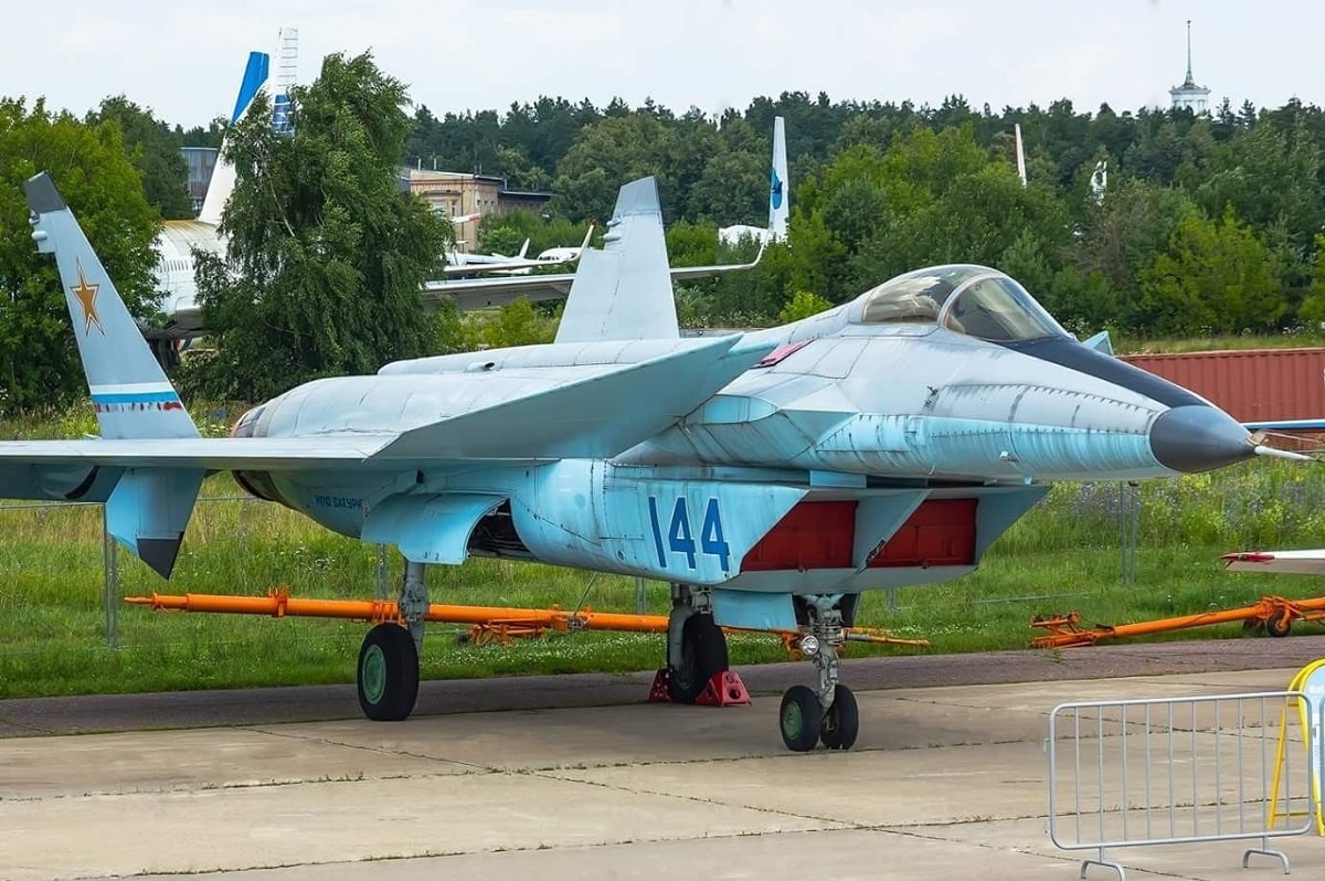 MiG 1.44
