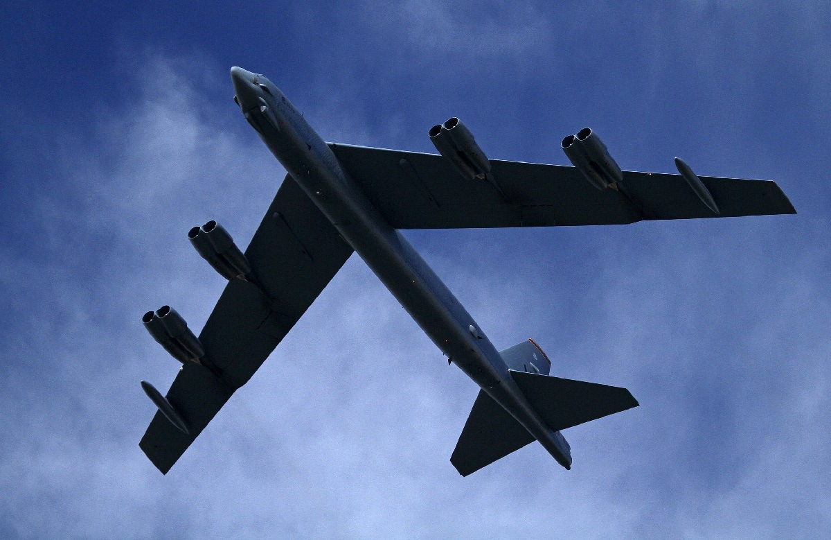 B-52 Bomber New Engines