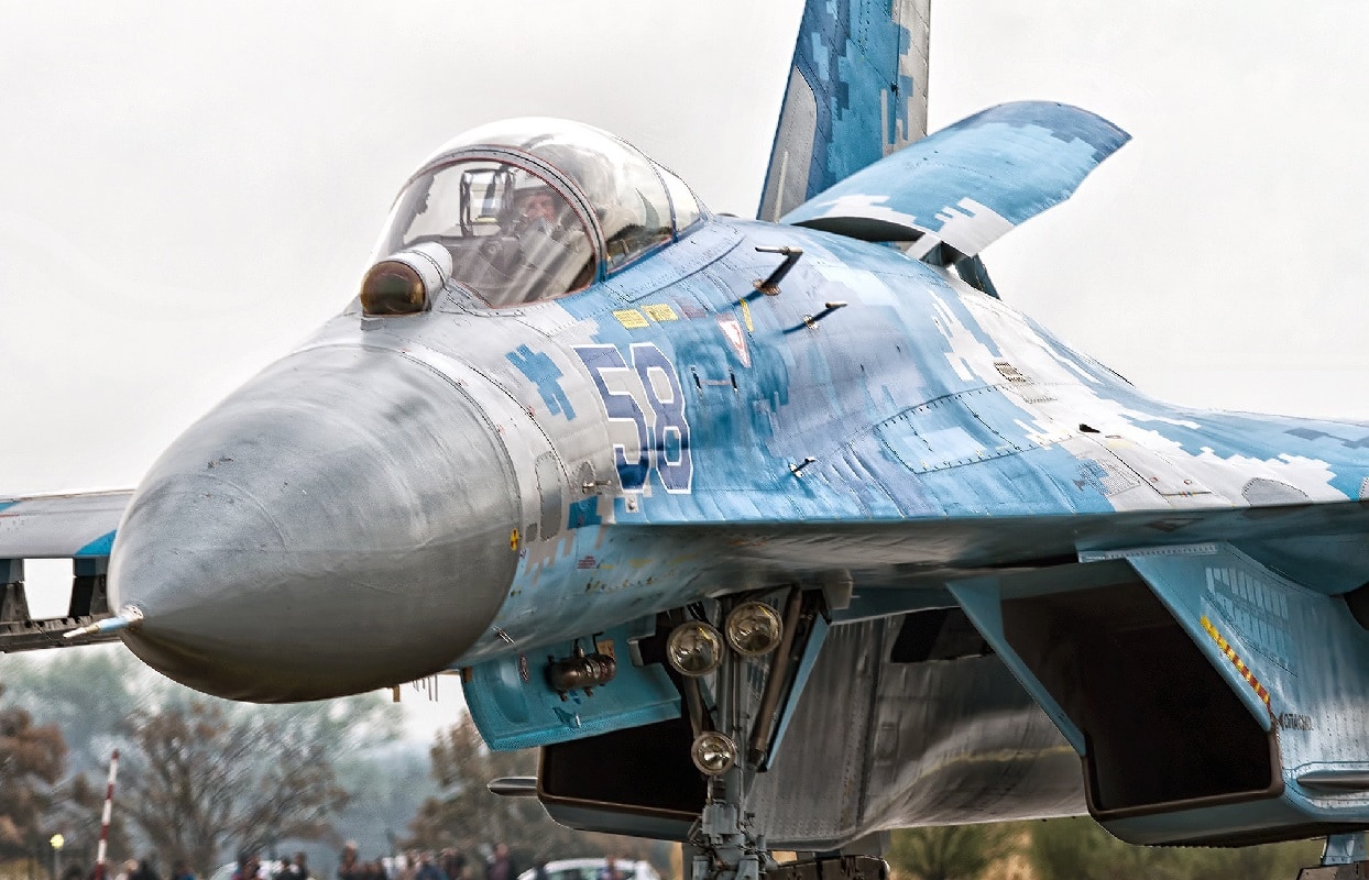 Russia's Su-27 Flanker Fighter Summed Up in 4 Words - 19FortyFive