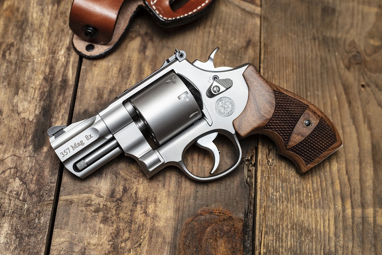 5 Best Smith & Wesson Guns