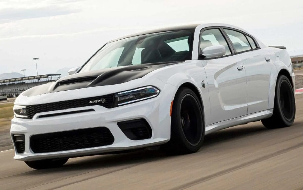 Dodge Charger Hellcat Flaw
