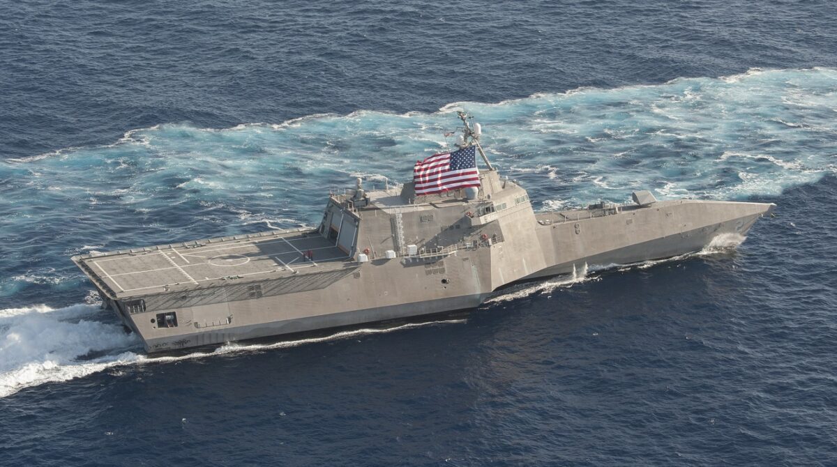 The littoral combat ship USS Independence (LCS 2) is underway in the Pacific Ocean. (U.S. Navy photo by Chief Mass Communication Specialist Keith DeVinney/Released)