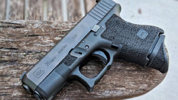 Glock 26. Image Credit: Creative Commons.