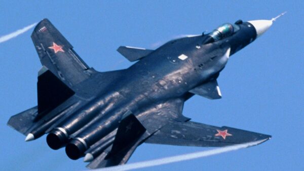 Su-47. Image Credit: Creative Commons.