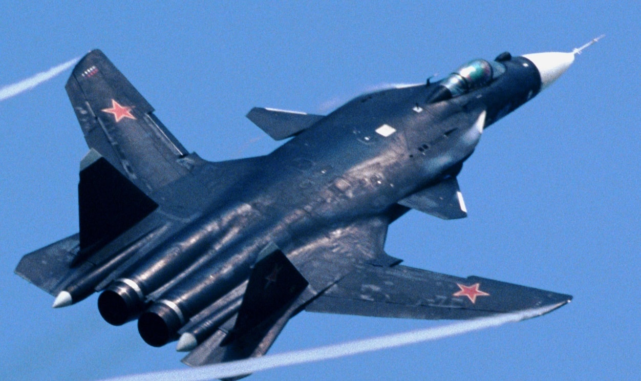 Su-47. Image Credit: Creative Commons.