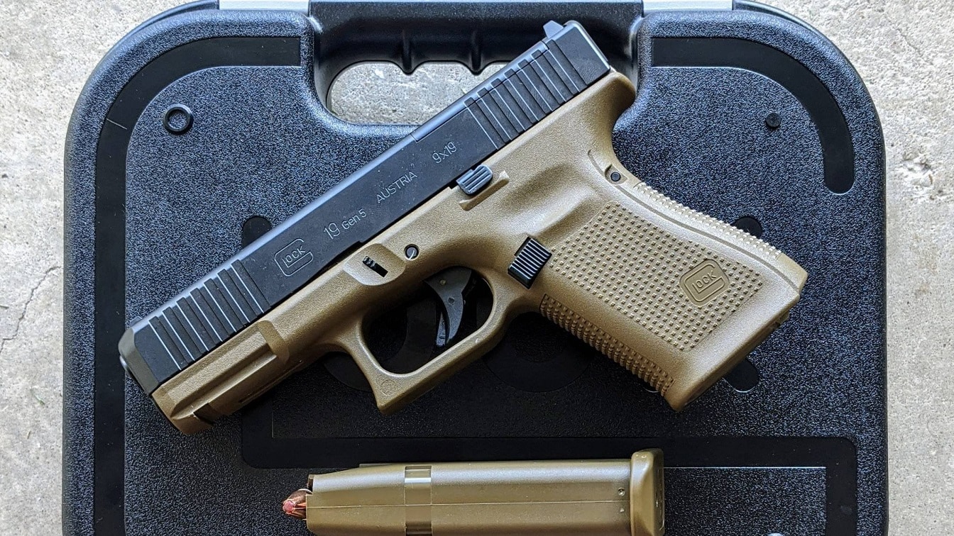 Glock 19