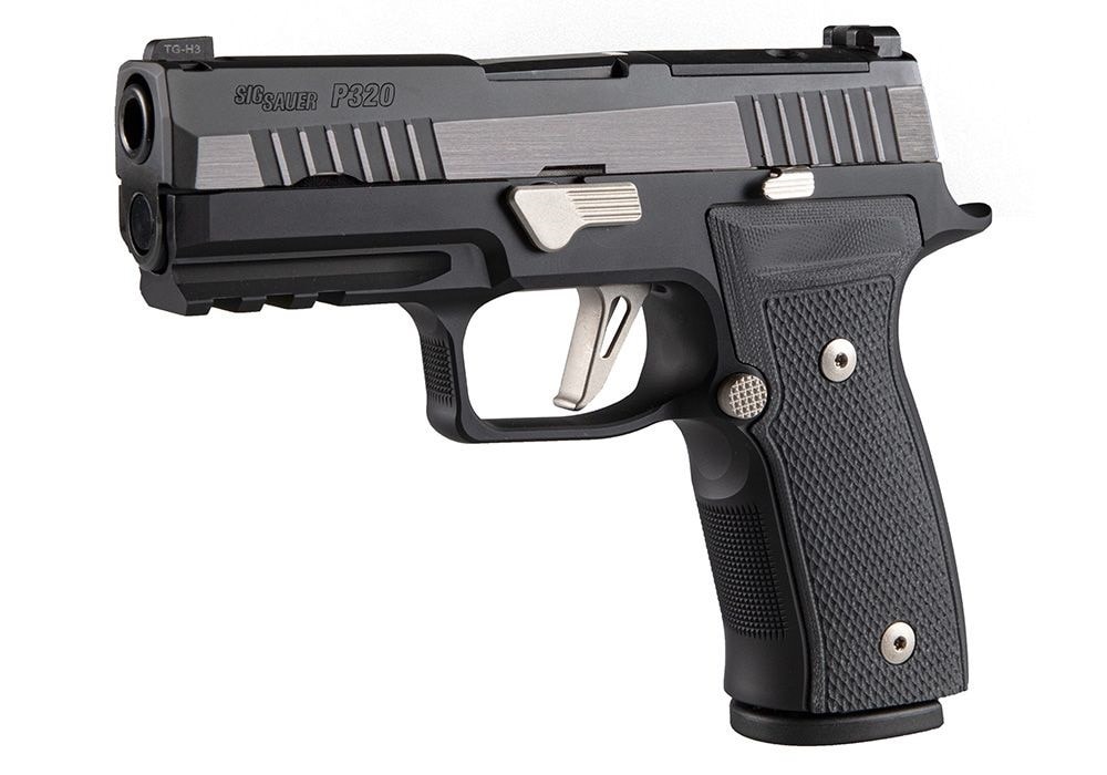 Sig Sauer P320 AXG Equinox. Image: Creative Commons. 