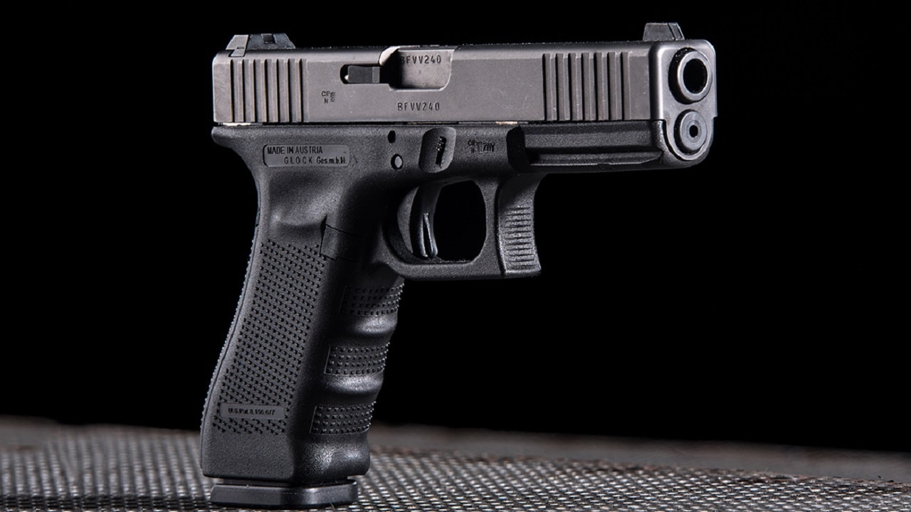 .45 ACP Glock 21. Image Credit: Creative Commons.