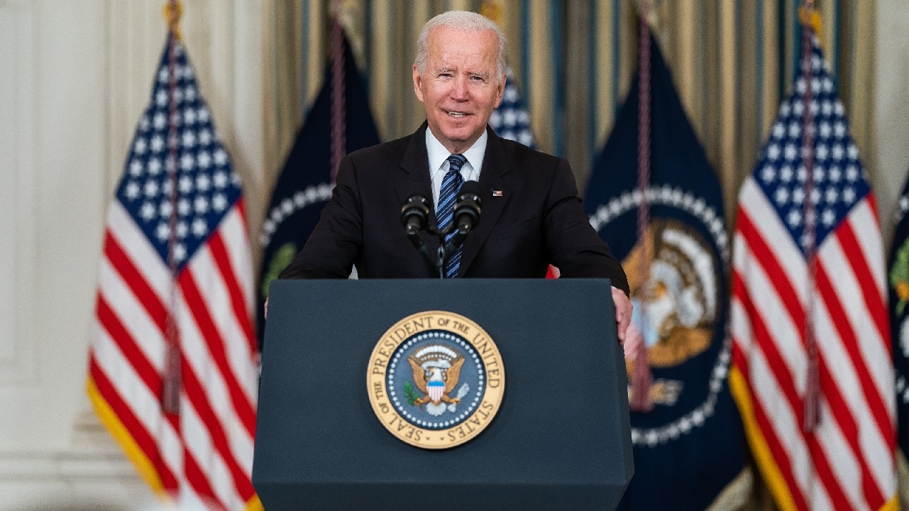 President Joe Biden delivers remarks on the October jobs report, Friday, November 5, 2021, in the State Dining Room of the White House. (Official White House Photo by Cameron Smith)