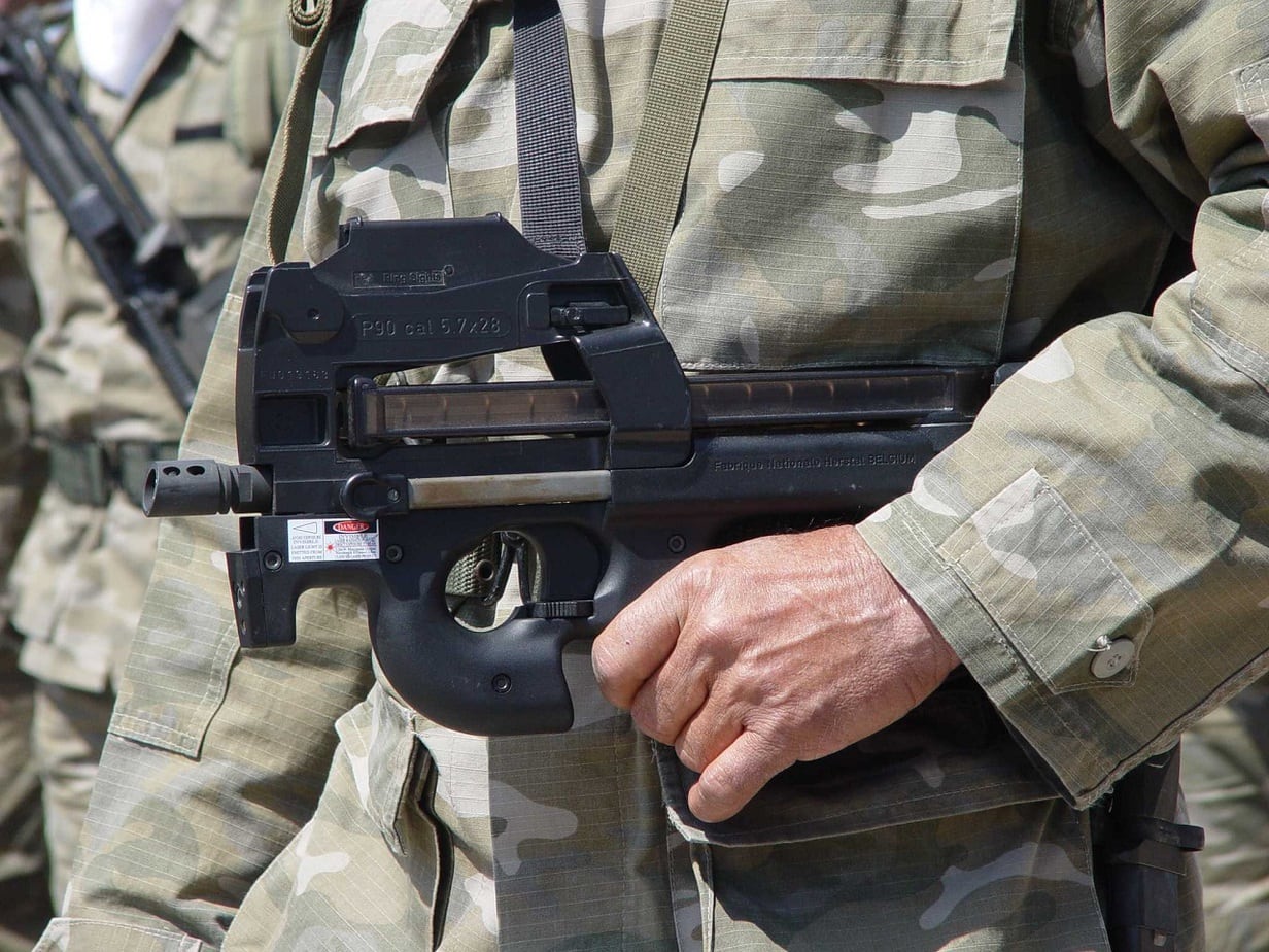 FN P90 submachine gun in hands of Cypriot National Guard during parade in Larnaca. Image: Creative Commons.