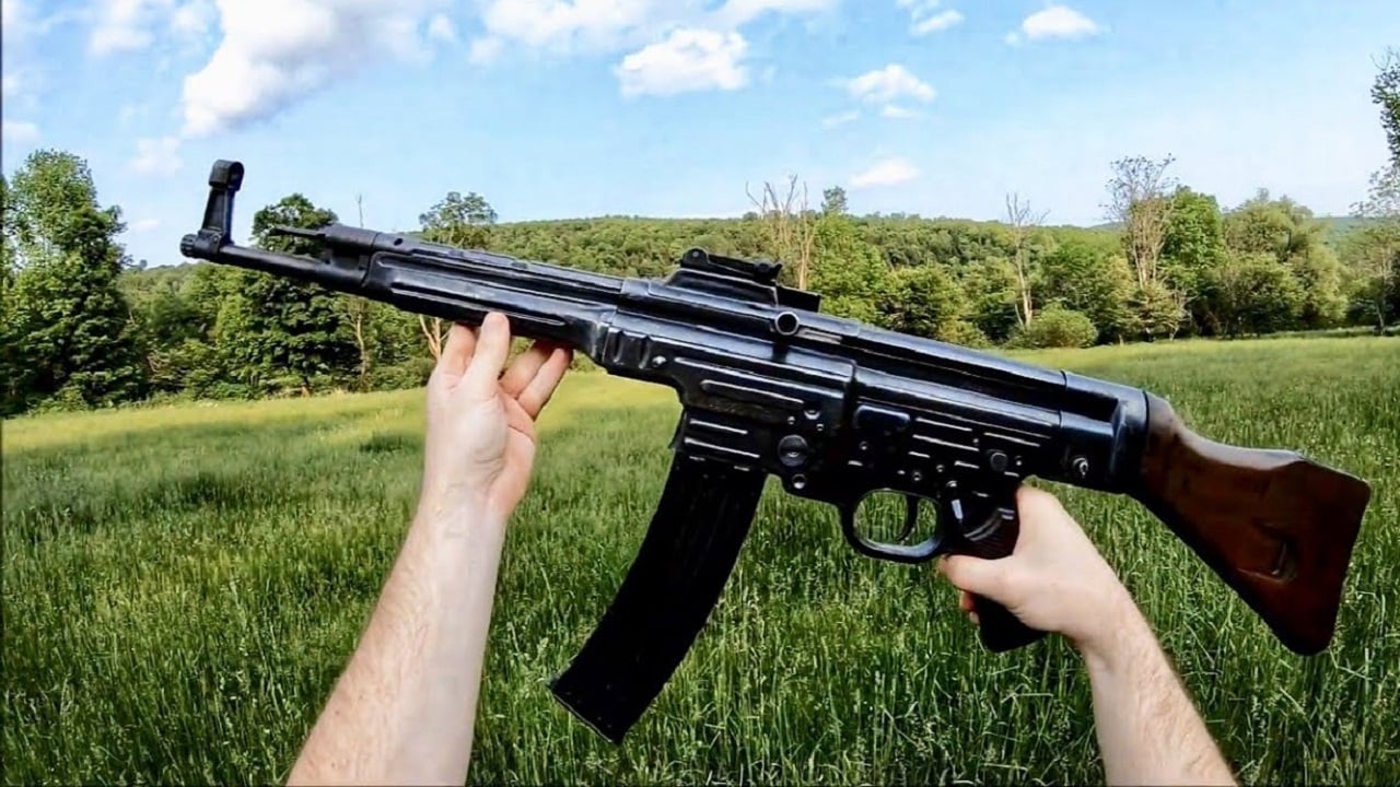 StG44 Assault Rifle. Image Credit: Creative Commons.