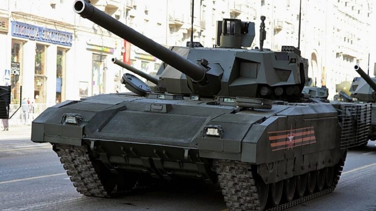 Meet the T-14 Armata: 10 Jaw Dropping Images of Russia's Best Tank - 19FortyFive