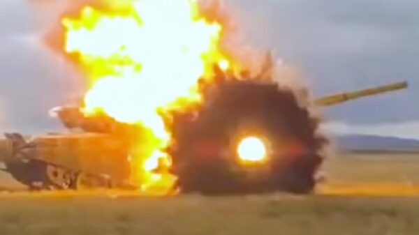 Russian tank using defensive measures to stop missile attack. Image Credit: YouTube Screenshot.