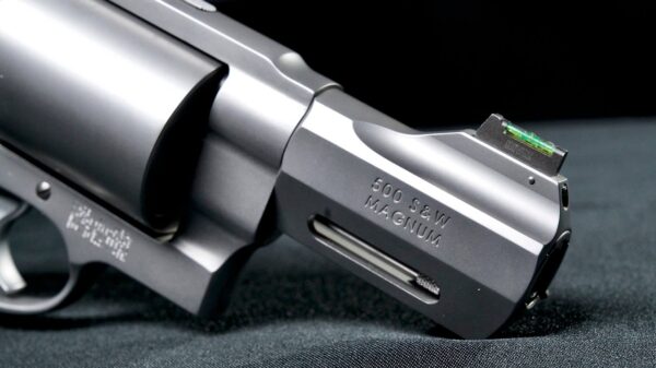 Smith & Wesson Model 500. Image Credit: Creative Commons.