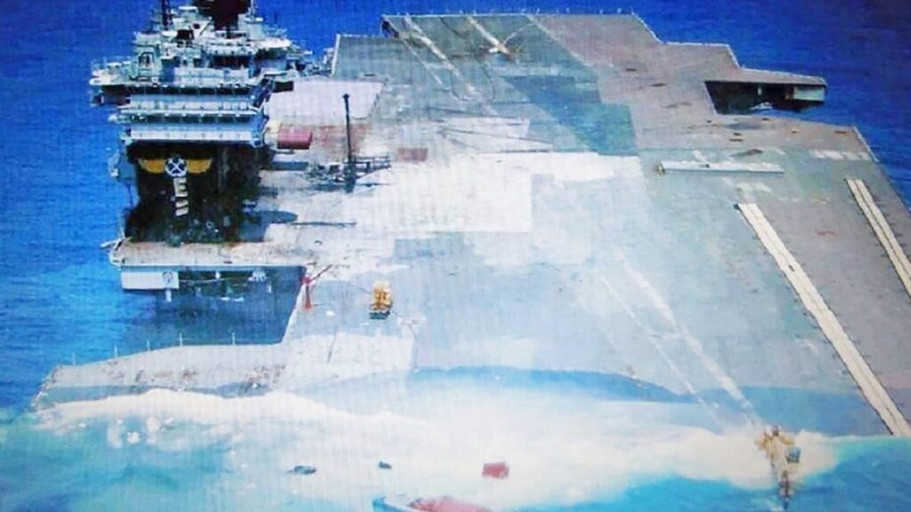 Meet USS America: The Aircraft Carrier the US Navy Couldn't Sink - Vimarsana News