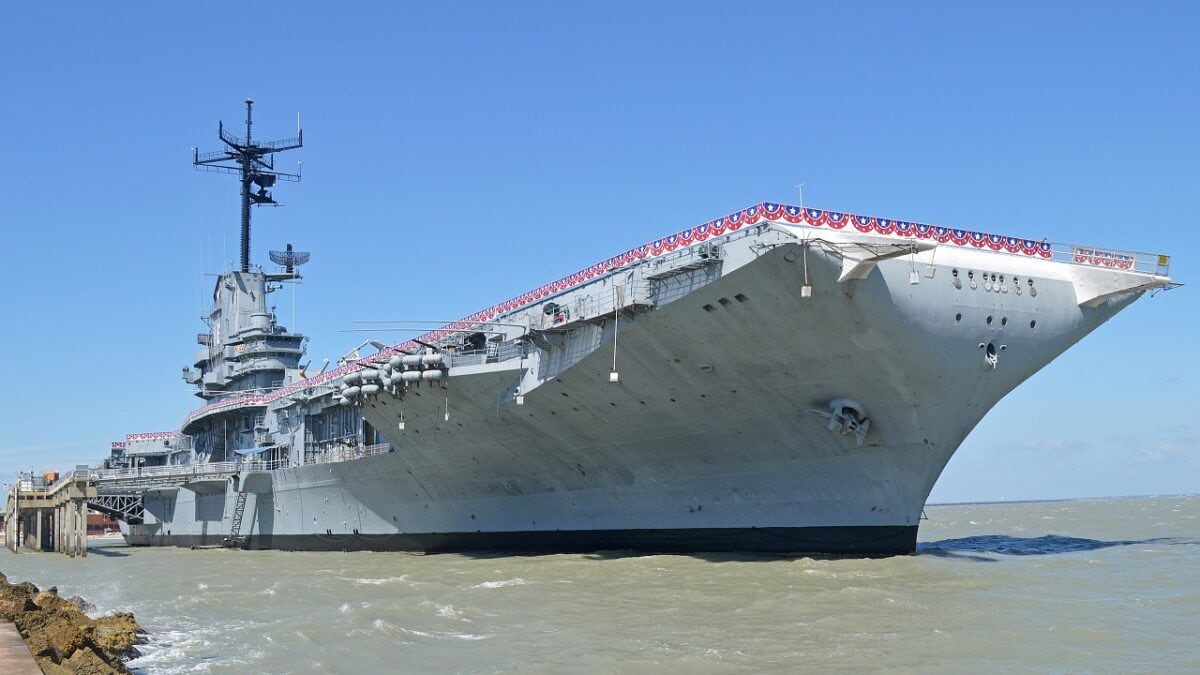 tours of uss lexington