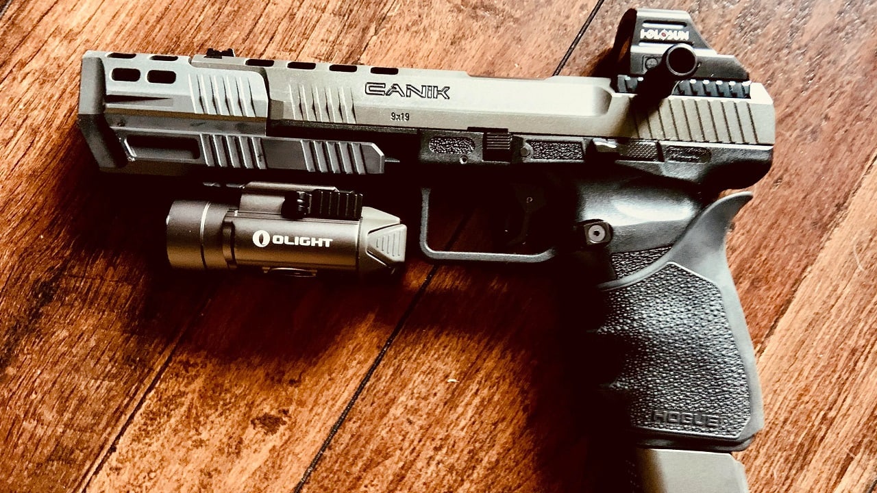 Canik TP9SFx 9mm. Image Credit: Creative Commons.