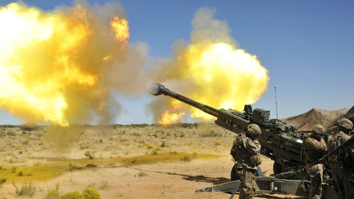 M777 Artillery Like in Ukraine