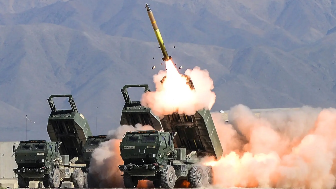 HIMARS Training: Credit - Wisconsin National Guard / Sgt. Sean Huolihan. Wisconsin National Guard / Sgt. Sean Huolihan