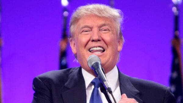 Donald Trump speaking at the Iowa Republican Party's 2015 Lincoln Dinner at the Iowa Events Center in Des Moines, Iowa. By Gage Skidmore.