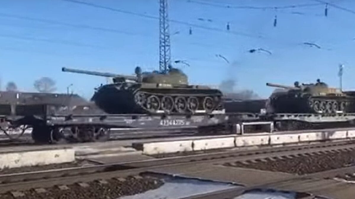 T-54 or T-55 Tanks Heading to Ukraine. Image Credit: Twitter Screenshot. 