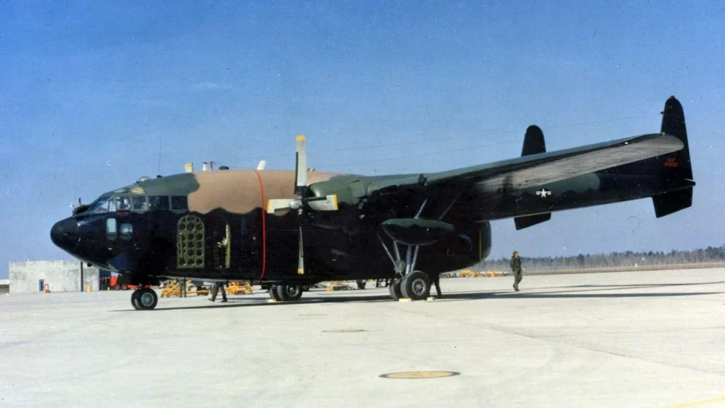 GUNSHIP Story of Spooky、Shadow、Stinger Gunship History 101: Between Spooky And Spectre There Were