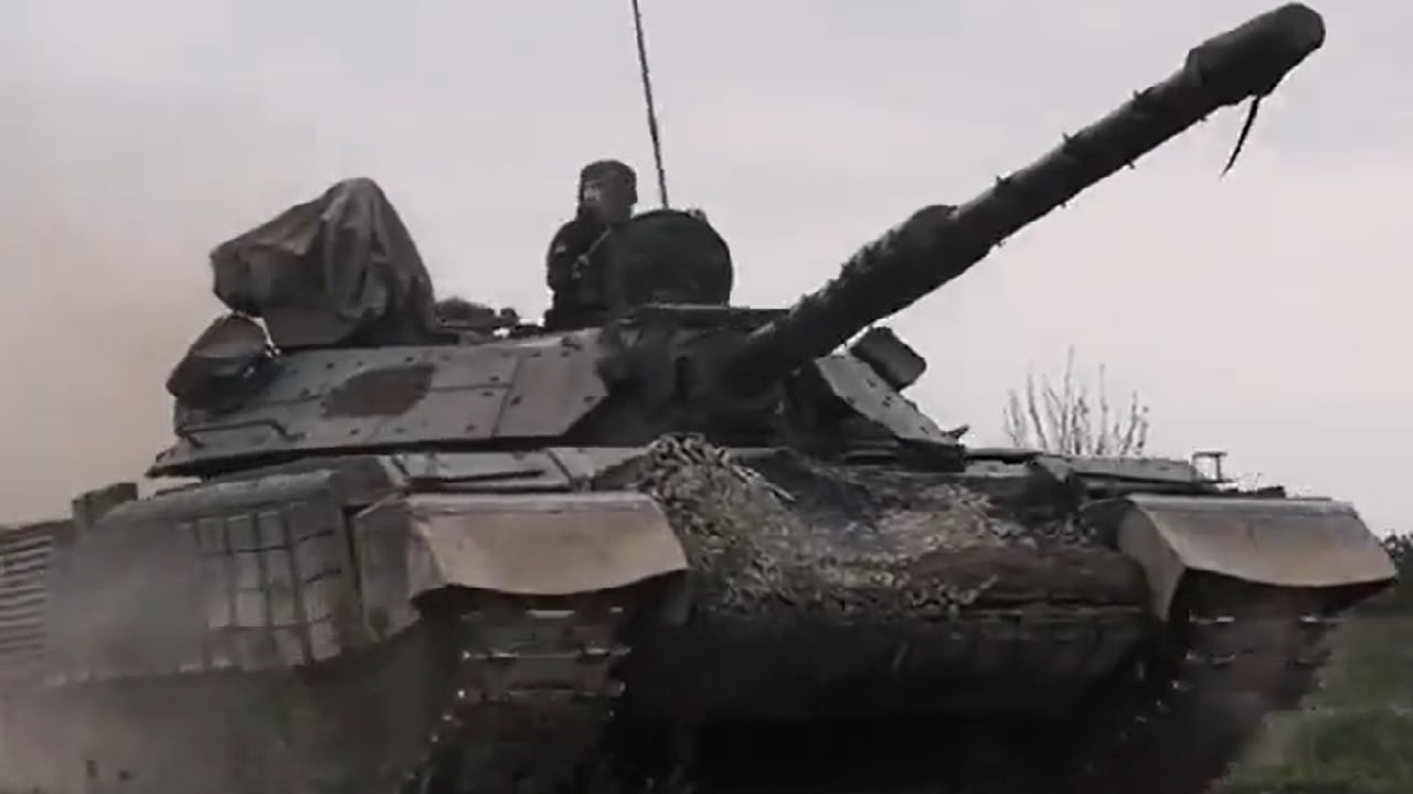 In a video shared on social media on last Thursday by the open-source military analyst @front_urkainian, a Slovenian M55S main bank tank (MBT) could be seen in service with the newly created Ukrainian 47th Mechanized Brigade.