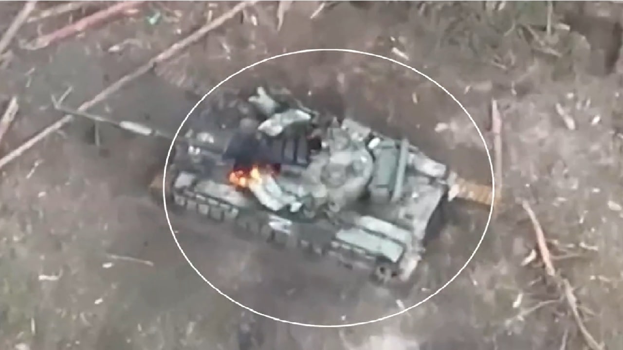 Russian Tank Under Attack Image Credit - Twitter Screenshot
