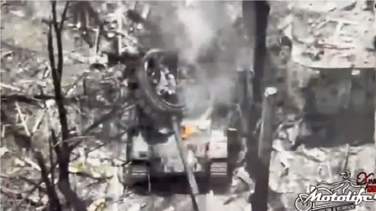 Russian T-72 on Fire in Ukraine. Image Credit: Twitter Screenshot.