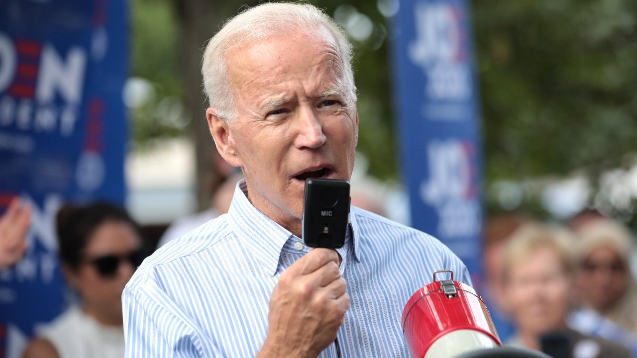 Former Vice President Joe Biden speaking with supporters at a pre-Wing Ding rally at Molly McGowan Park in Clear Lake, Iowa. Image Credit: Gage Skidmore.