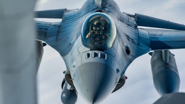 F-16 Fighting Falcon Fighter.