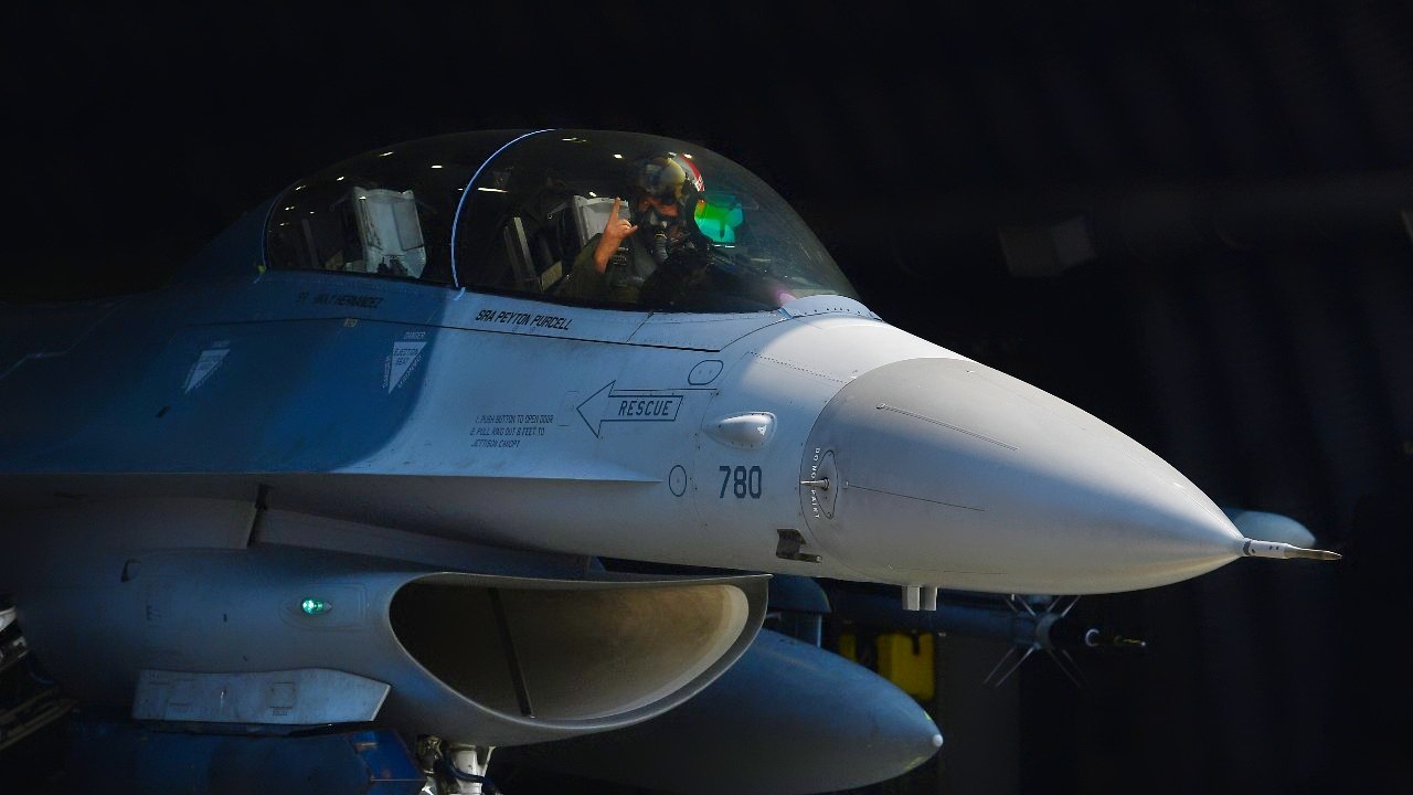 F-16 Fighter Like in Ukraine War