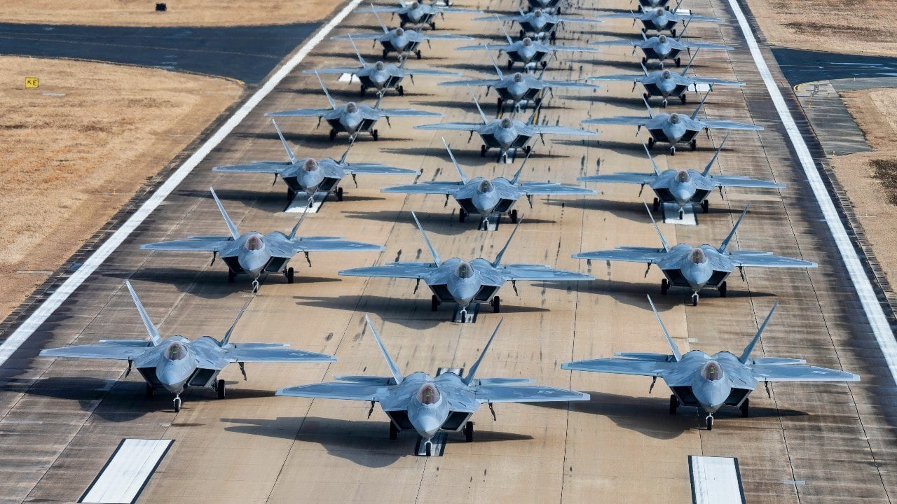F-22 Raptor Fighter Elephant Walk