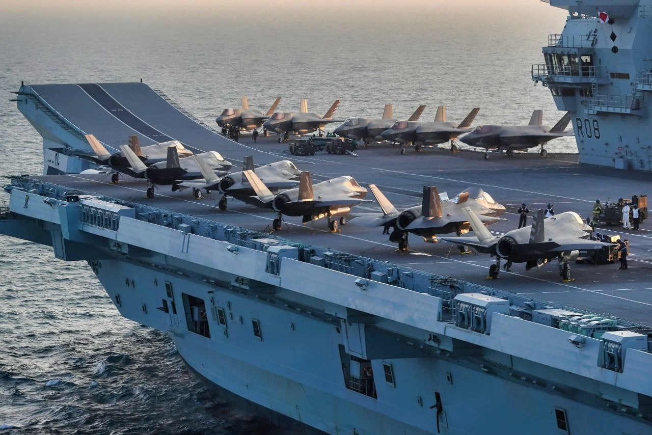 Queen Elizabeth-Class Aircraft Carrier Deck