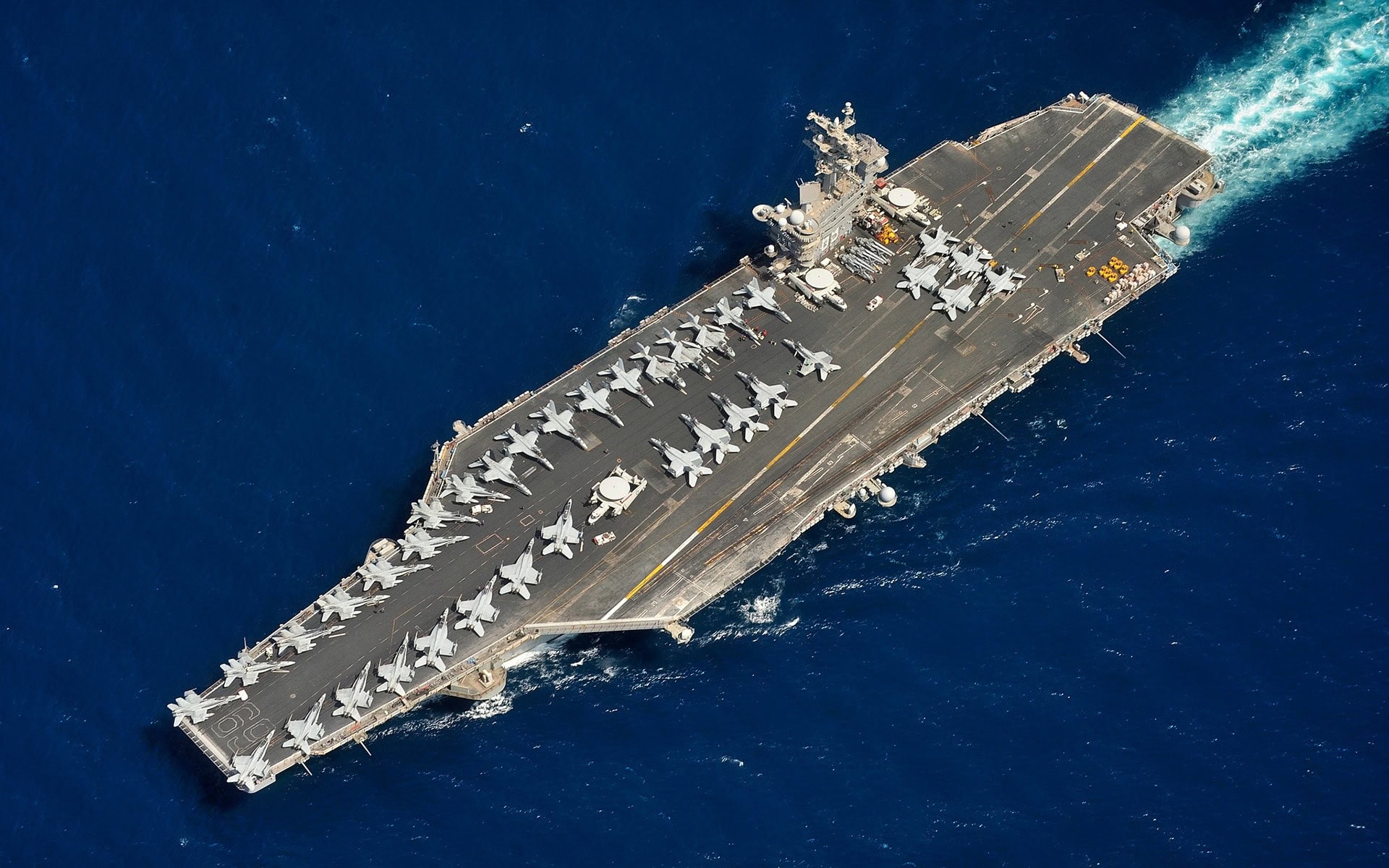 Nimitz-Class aircraft carrier. Image Credit: Creative Commons.