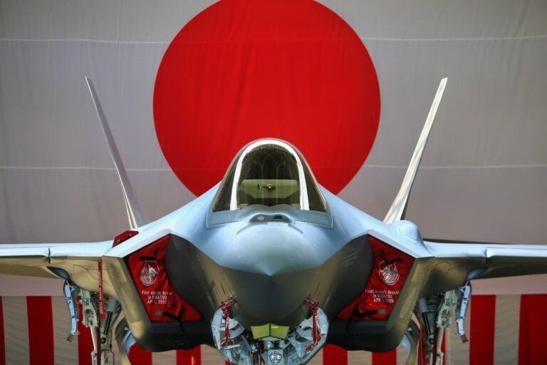 Flying Supercomputer Forget the F-35: At 87 Billion Operations Per Second, the F-15EX Eagle ...