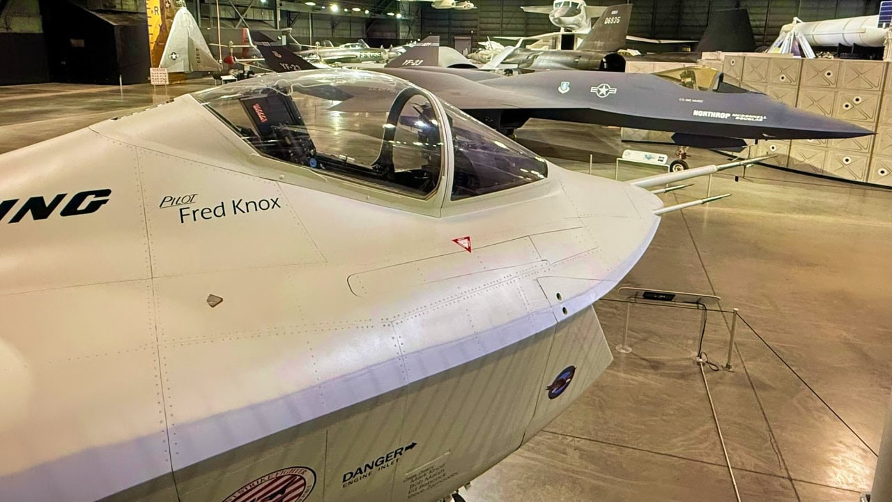 X-32 and YF-23 Together at U.S. Air Force Museum