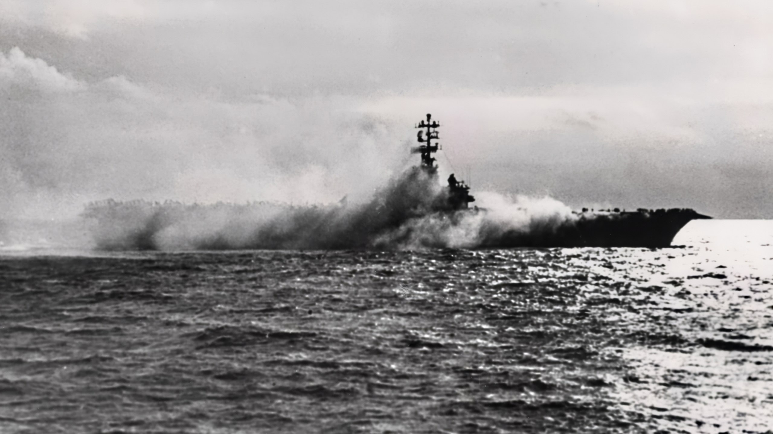 A U.S. Navy Aircraft Carrier Sailor Accidently Ignited a Magnesium Flare And Started An Inferno — 44 Men Never Came Home