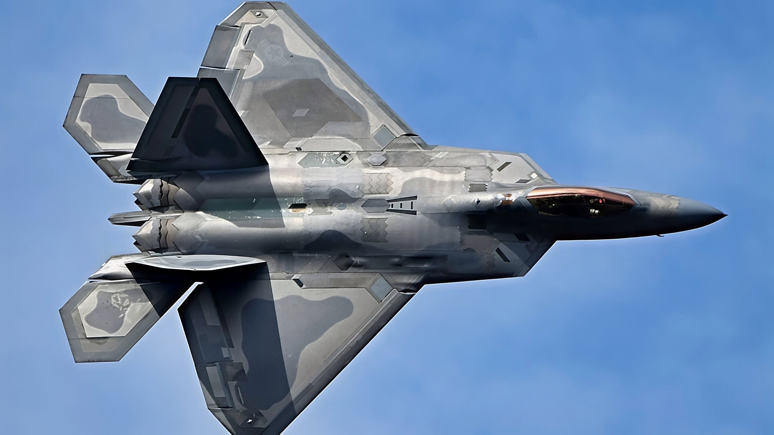 Paradigm Shift: New U.S. Air Force Super F-22 Raptor 2.0 Has a Message for the U.S. Air Force
