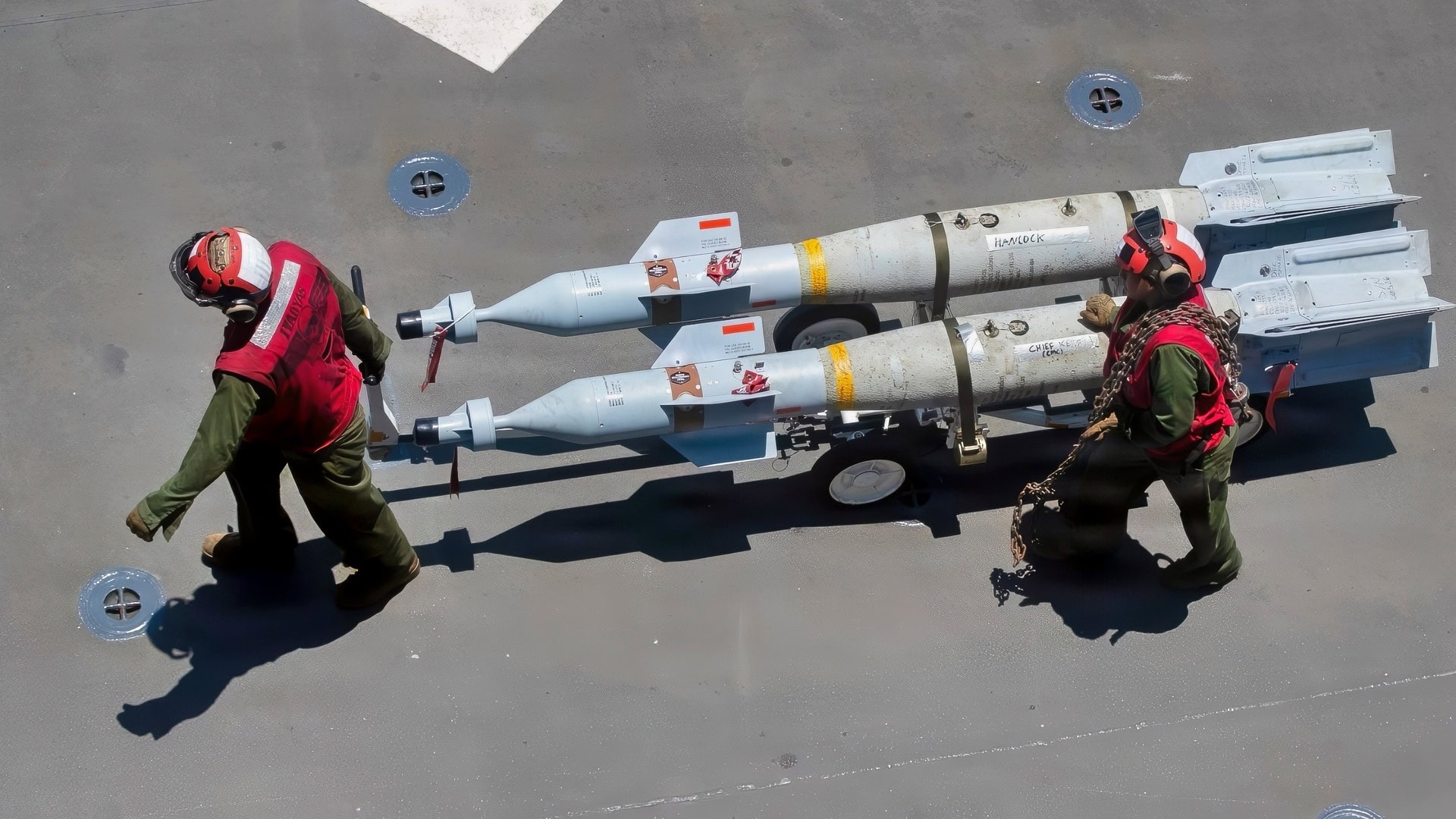 Iran Doesn’t Need to Control the Strait of Hormuz — It Just Needs to Make Every Ship Too Afraid to Enter, and Even the U.S. Navy Can’t Fix That Quickly