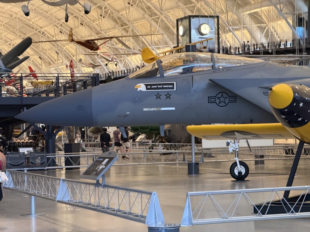 'There's Nothing Like It': The Air Force's Newest Fighter Looks Exactly ...